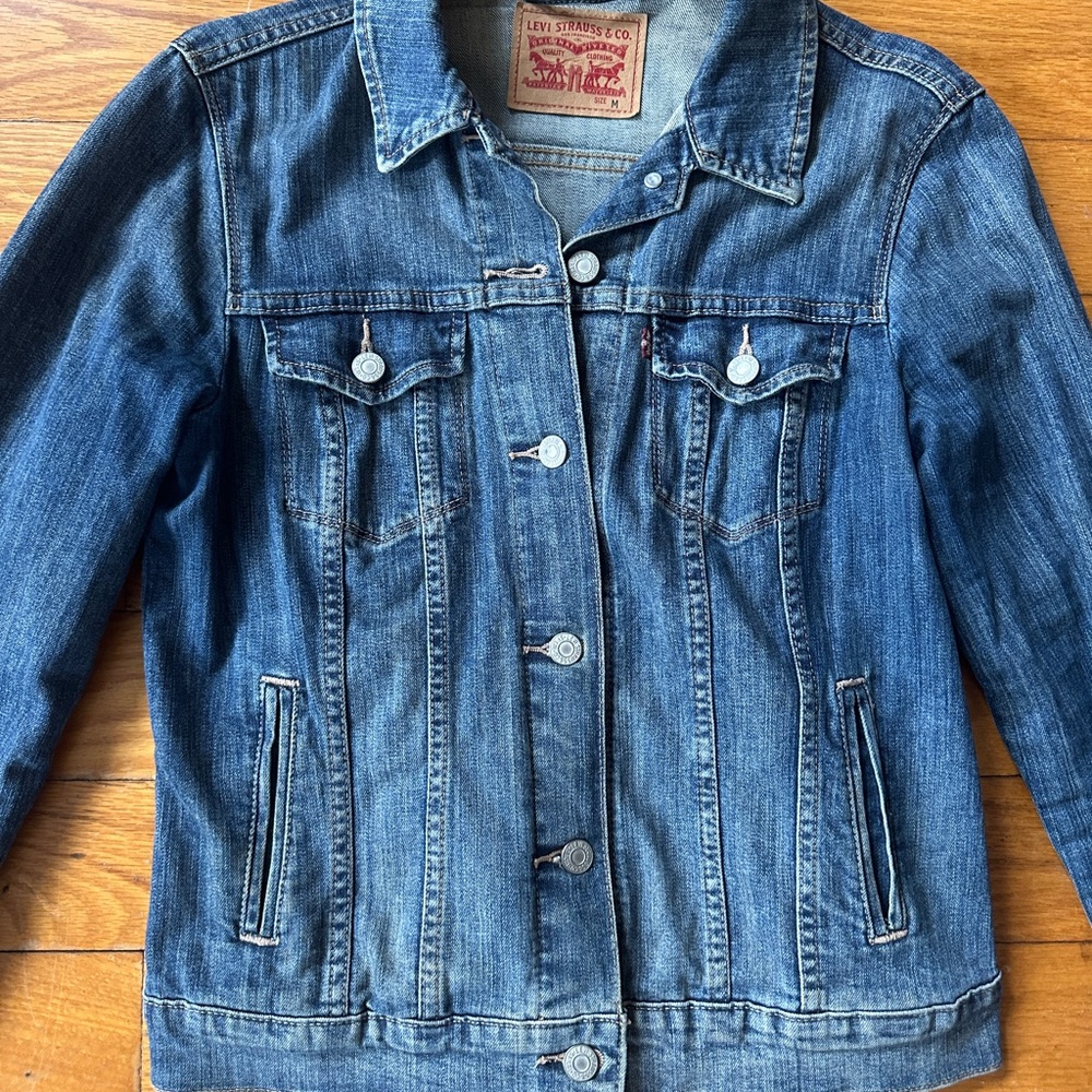 Levi's Women's Blue Denim Jacket - Picture 3 of 3
